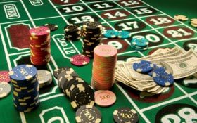 Filipino players using mobile devices to access CC6 Casino sports and games